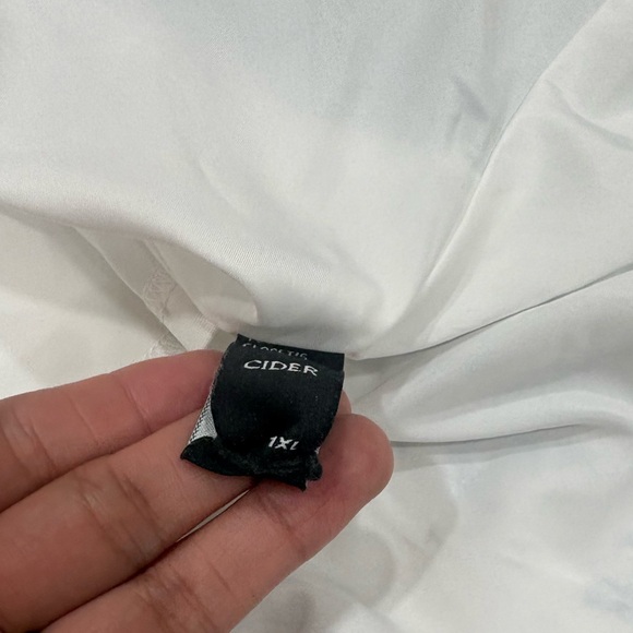 CIDER Blue Toile Floral Puff Sleeve Mini Dress - Picture 10 of 10